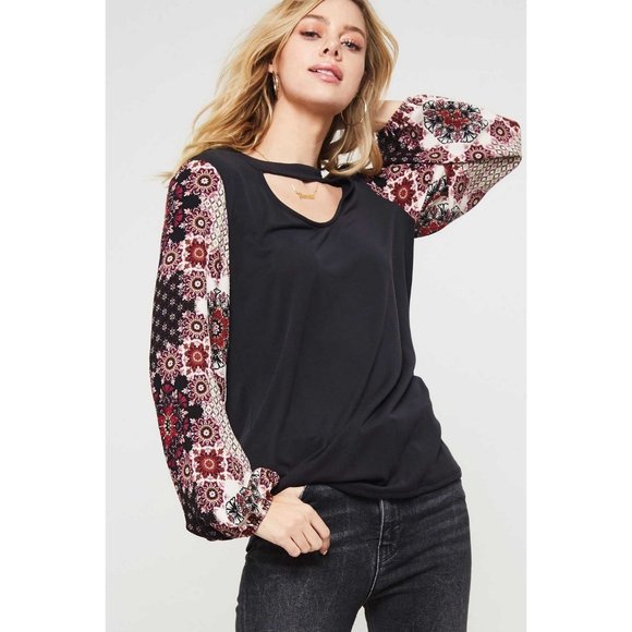 Promesa Floral Print Sleeve Knit Top - Picture 2 of 6